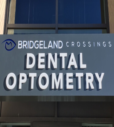 Bridgeland Crossings Dental | Business | d4u.ca