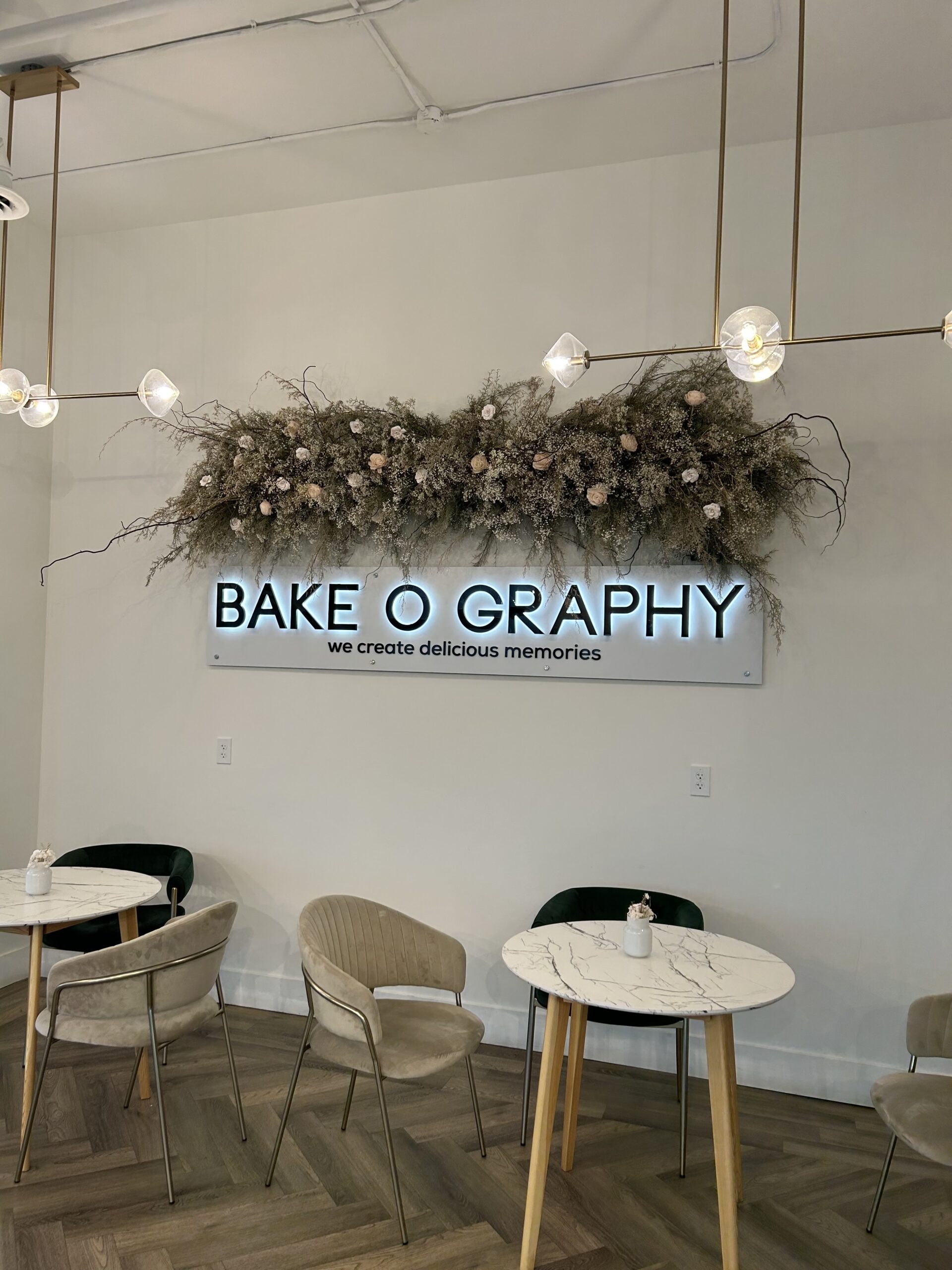 BAKEOGRAPHY CAFE AND PATISSERIE | Business | d4u.ca