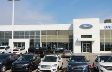 Universal Ford Lincoln | Business | d4u.ca